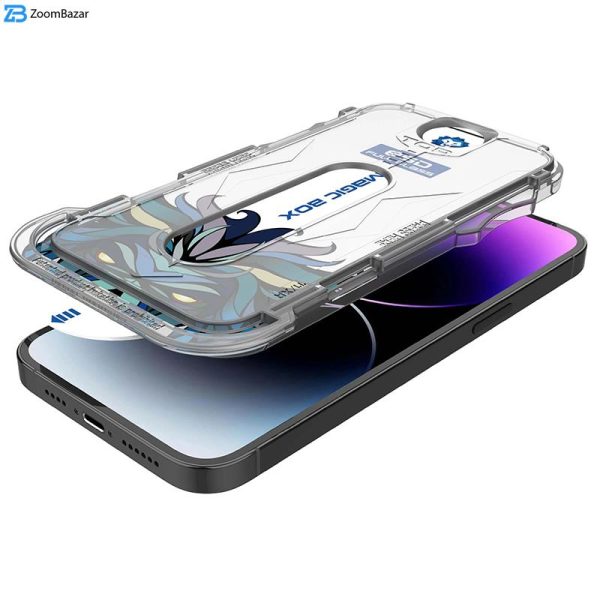 محافظ صفحه نمایش اپیکوی مدل Lion ESD Easy Install مناسب برای گوشی موبایل اپل iPhone 15 به همراه کیت نصب