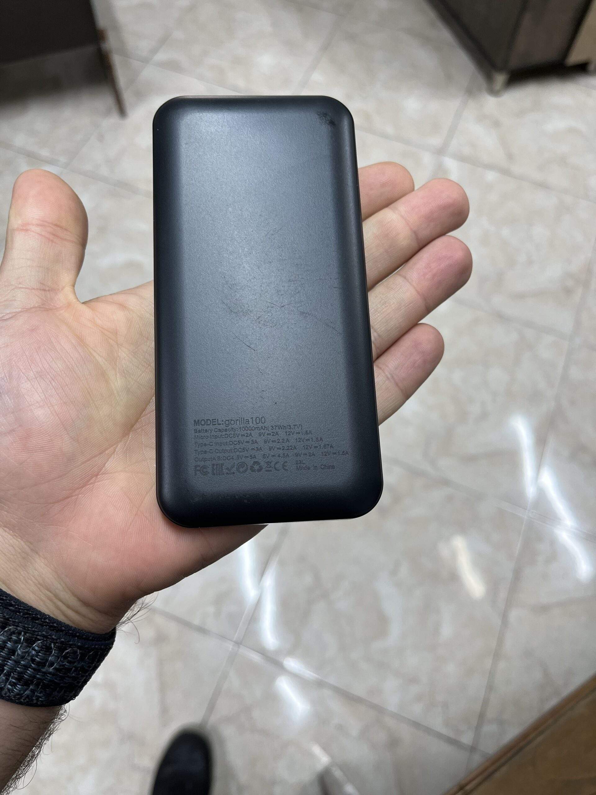 پاوربانک اپیکوی مدل Gorilla100 ظرفیت 10000 میلی آمپر ساعت به همراه کیفopen box ( پشتش خط و خش دارد) - Image 26